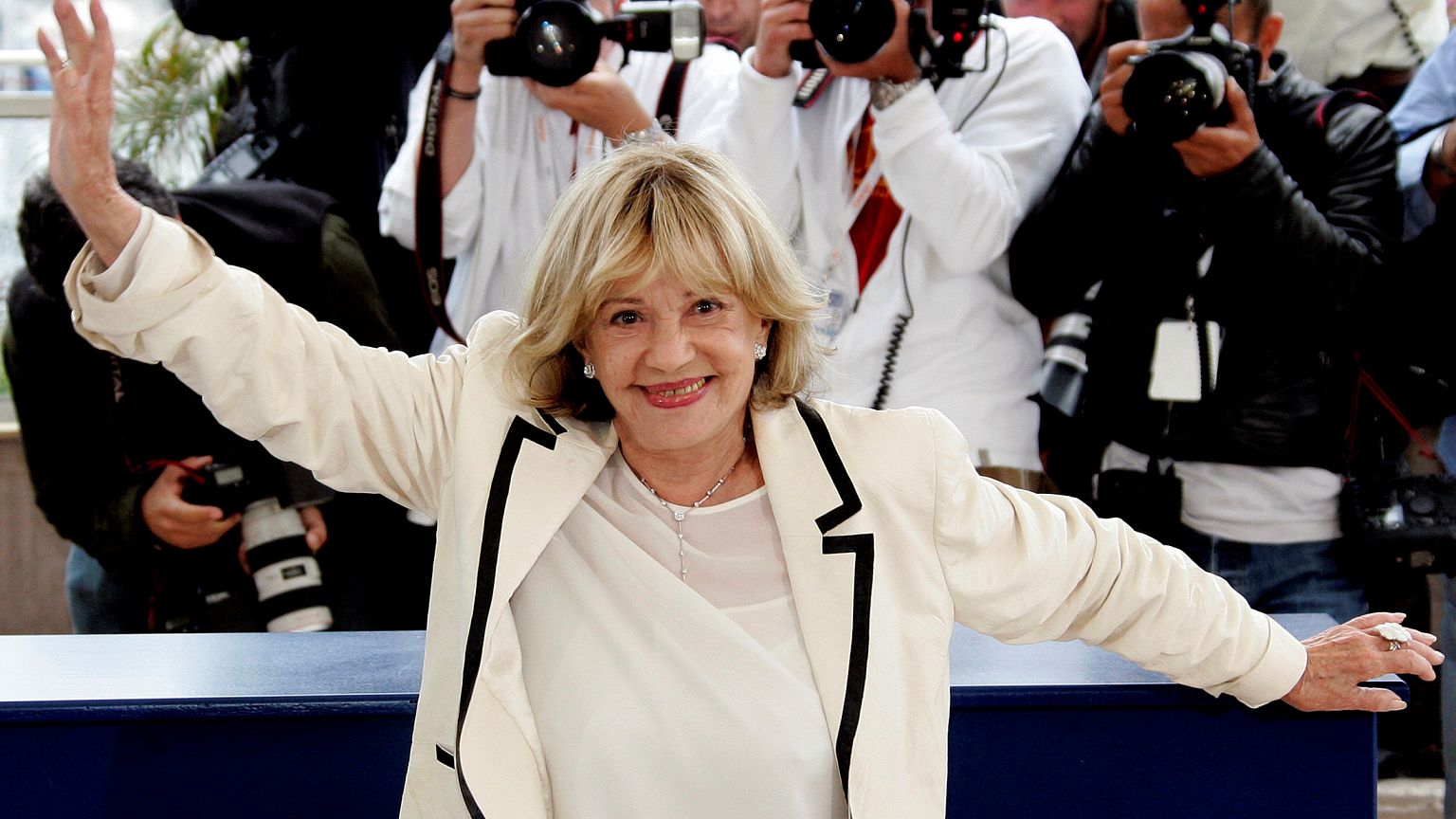 Jean Moreau, musa de la 'Nouvelle Vague', tiñe de luto al cine