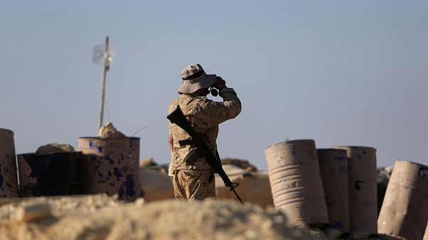 دومین مرحله توافق حزبالله و فتحالشام برای خروج پیکارجویان از عرسال آغاز شد دومین مرحله توافق حزبالله و فتحالشام برای خروج پیکارجویان از عرسال آغاز شد