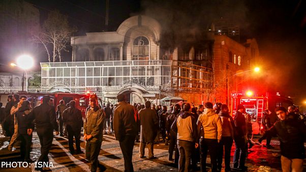 مقام سعودی: ایران در تحقیق درباره حمله به سفارت وقت کشی کرده است مقام سعودی: ایران در تحقیق درباره حمله به سفارت وقت کشی کرده است