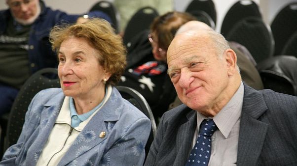 Sobreviventes do Holocausto da Roménia aguardam compensações da Alemanha Sobreviventes do Holocausto da Roménia aguardam compensações da Alemanha