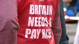 Béremelésért sztrájkolnak a Bank og England dolgozói