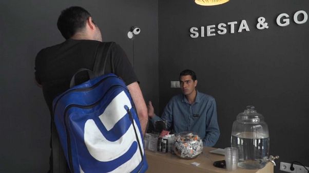 Siesta and Go: Mittagsschlaf in Madrid Siesta and Go: Mittagsschlaf in Madrid