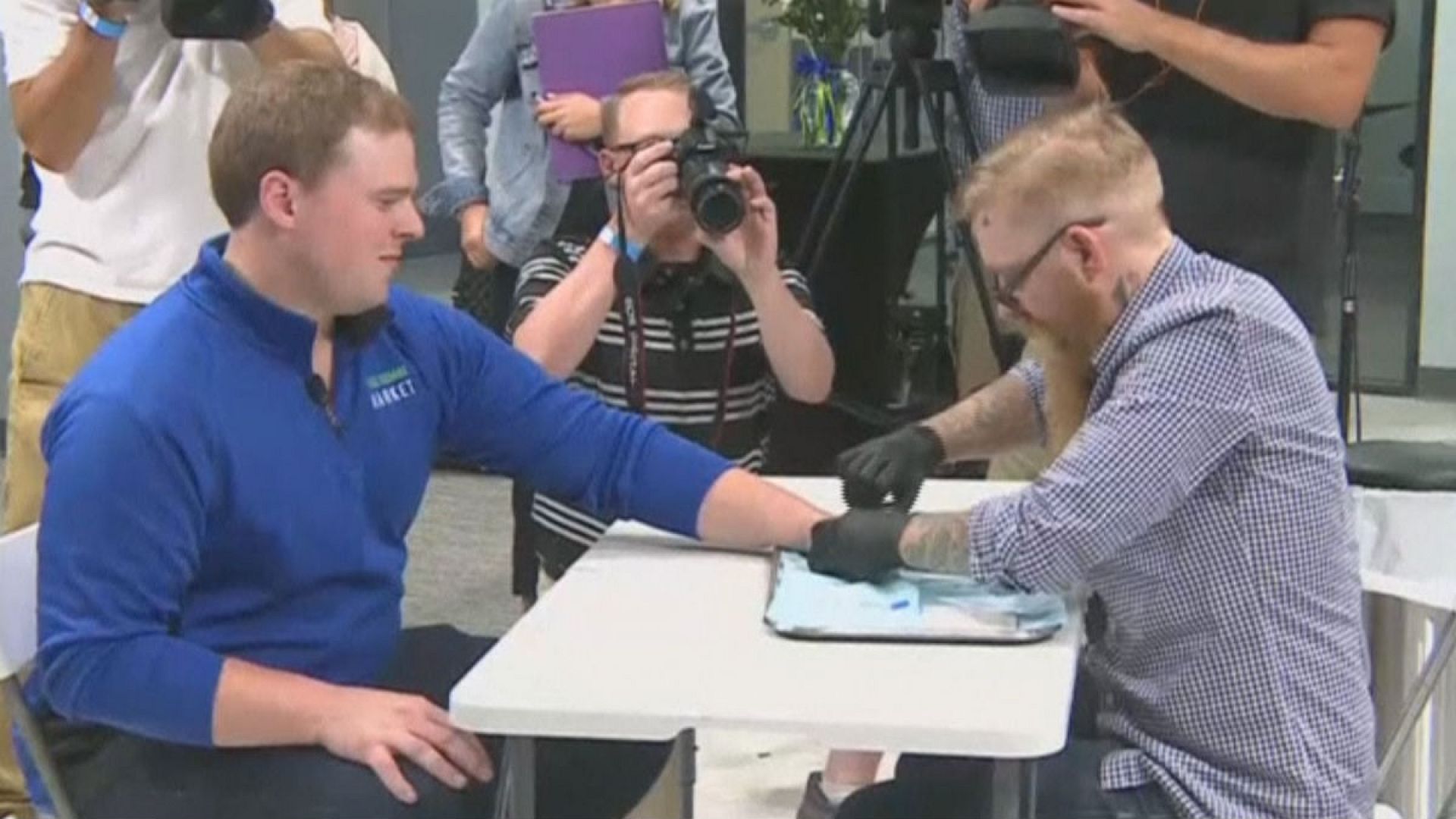 US company offers employees microchip implants Euronews