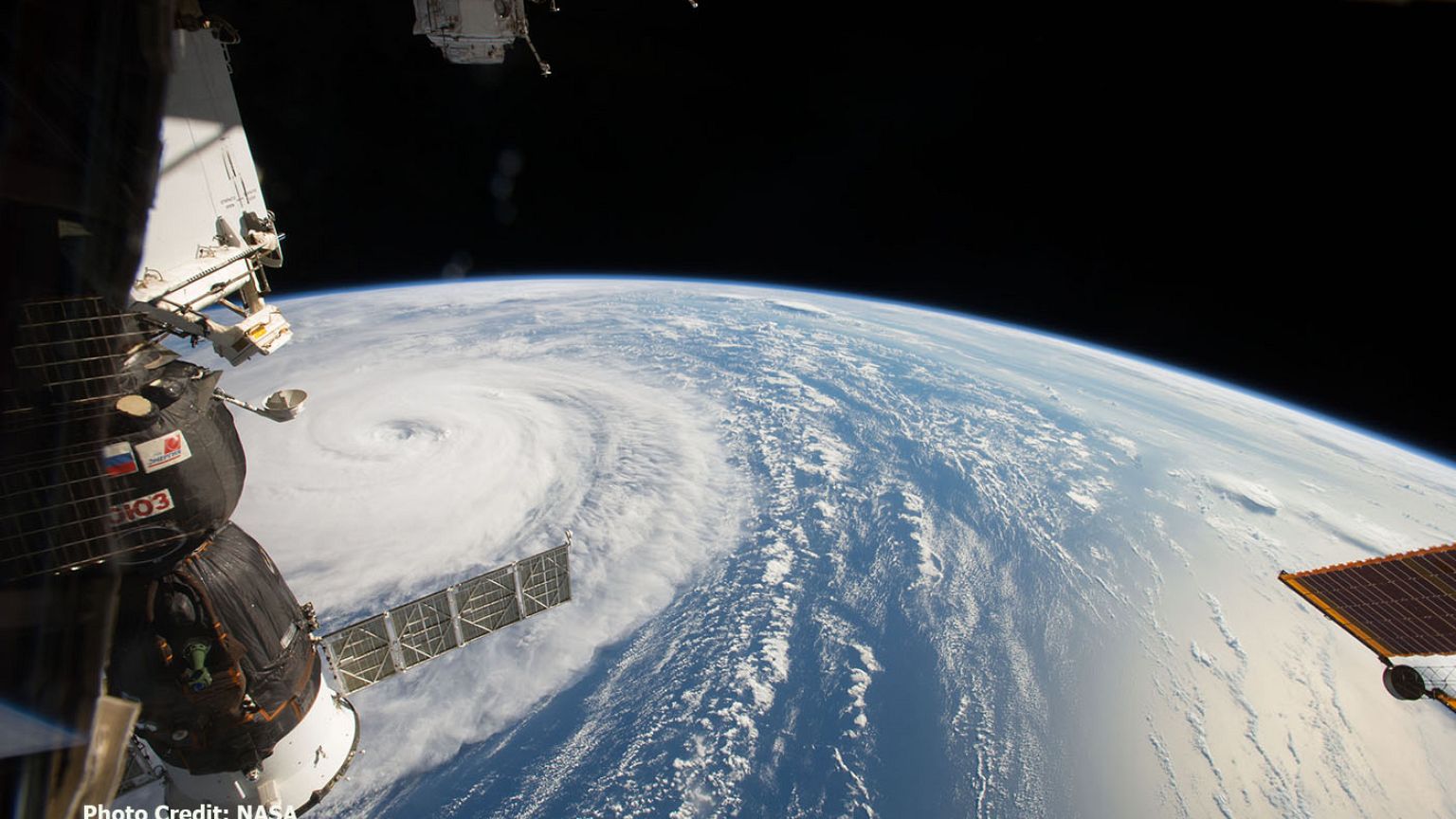 48 milliós fizetést ad a NASA annak, aki megvédi bolygónkat a földönkívüliektől