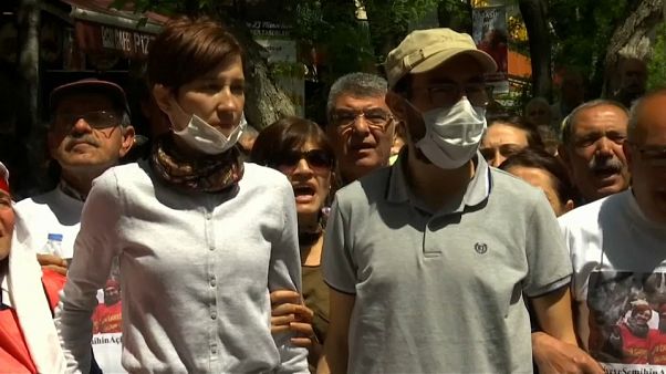 Médicos contestam decisão do Tribunal Europeu dos Direitos do Homem Médicos contestam decisão do Tribunal Europeu dos Direitos do Homem