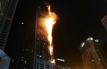 Arde otra vez la Torre Antorcha de Dubái