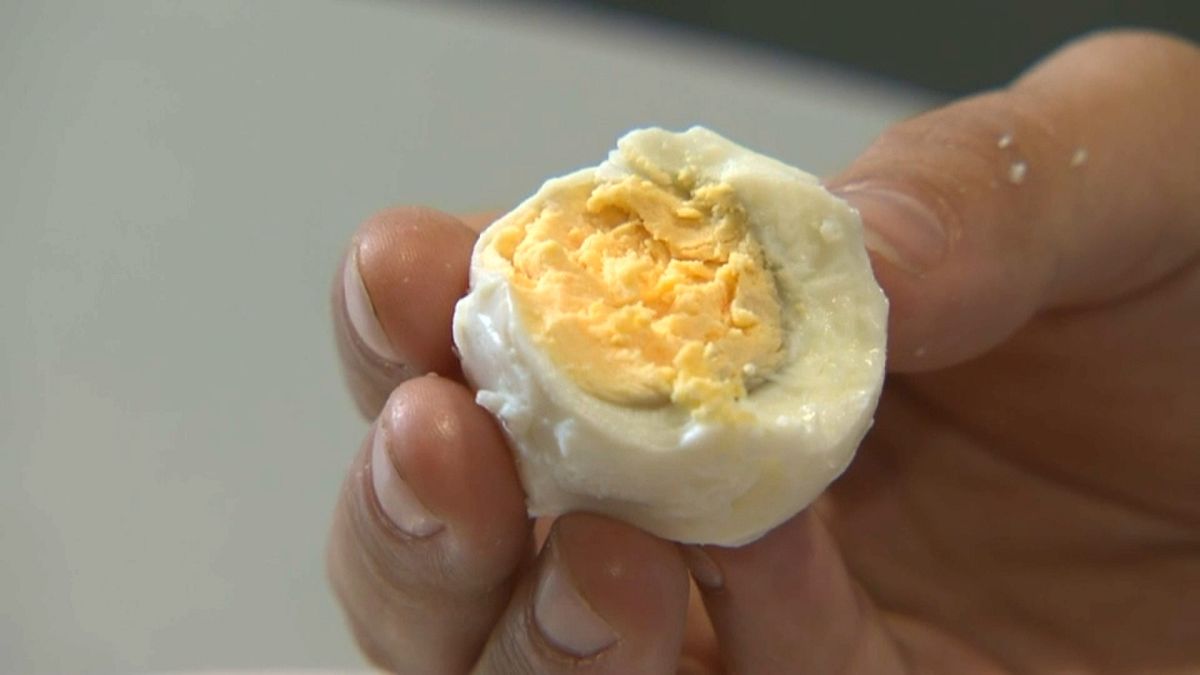 Aldi halts sale of eggs in all German stores