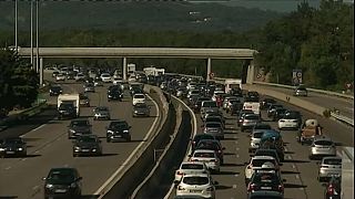Jornada de tráfico intenso en Francia