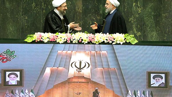 Iran: Rohani giura e attacca USA sul nucleare Iran: Rohani giura e attacca USA sul nucleare