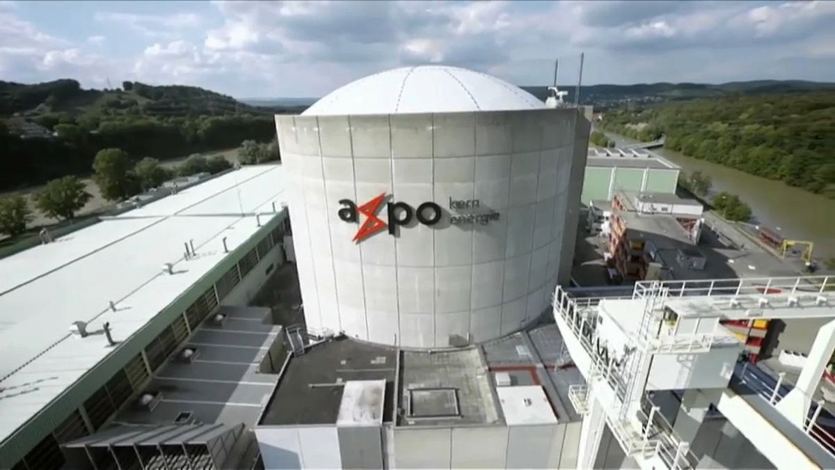 Svizzera: chiusa (per lavori) la più vecchia centrale nucleare del mondo