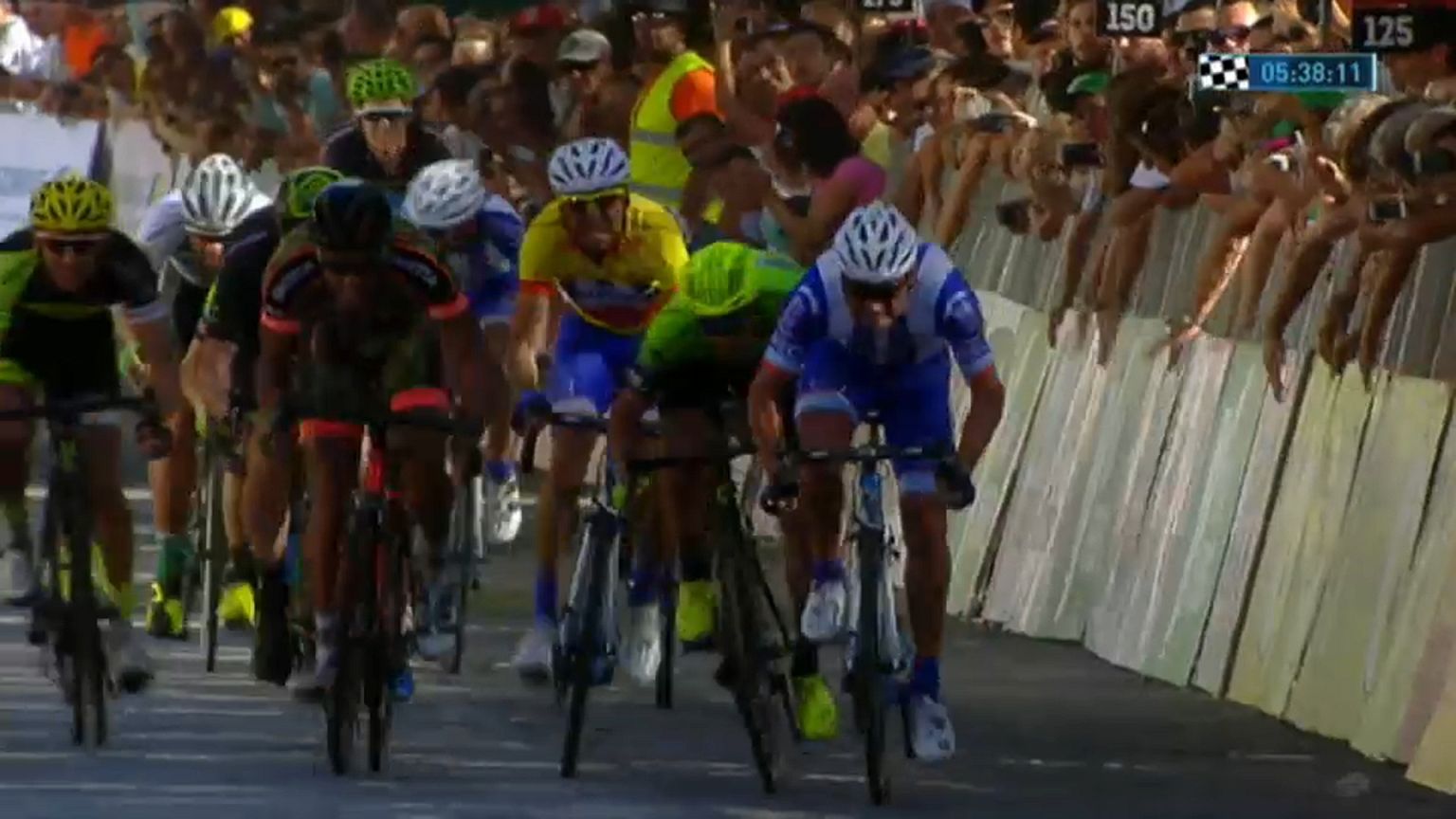 Samuel Caldeira vence etapa da Volta a Portugal
