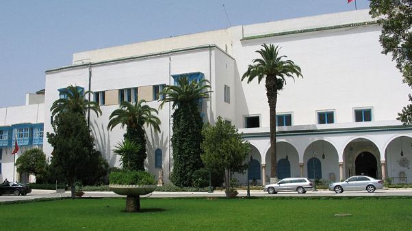 قصور البايات في تونس "إرث منسي" قصور البايات في تونس "إرث منسي"