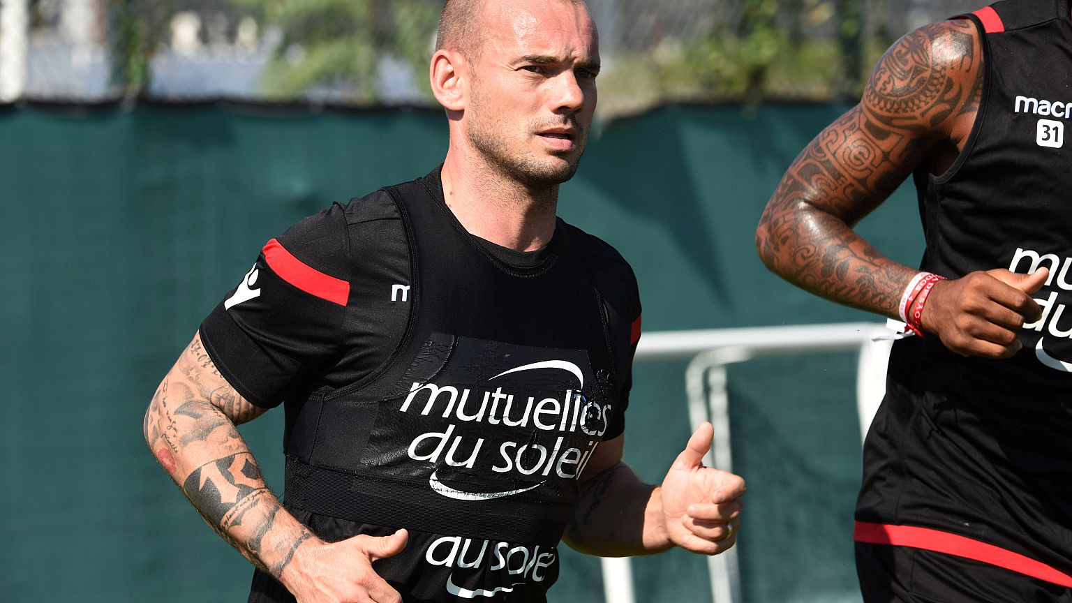Wesley Sneijder chez les Aiglons