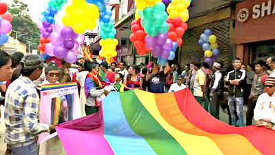Marcha do Orgulho LGBT em Katmandu pede fim da discriminação