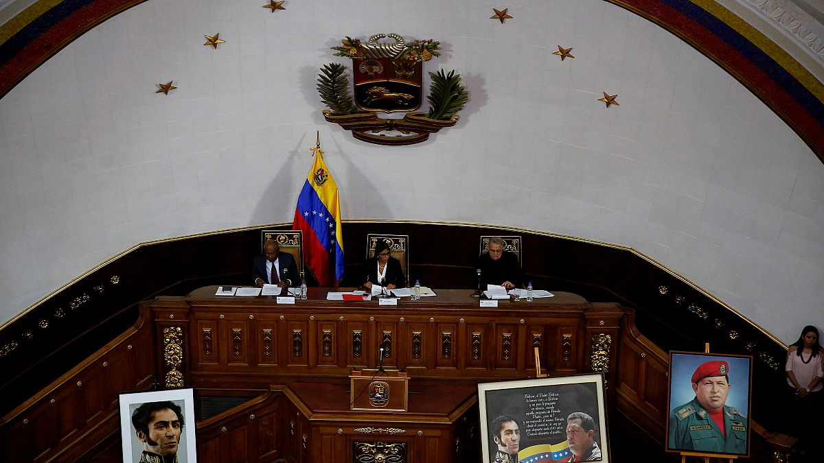 Venezuelas Militär blockiert Parlament