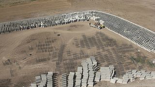 TOKİ, Türkiye-İran sınırındaki güvenlik duvarı inşaatına başladı