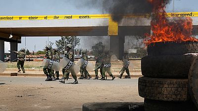Kenyan police fire teargas at chanting Raila Odinga supporters