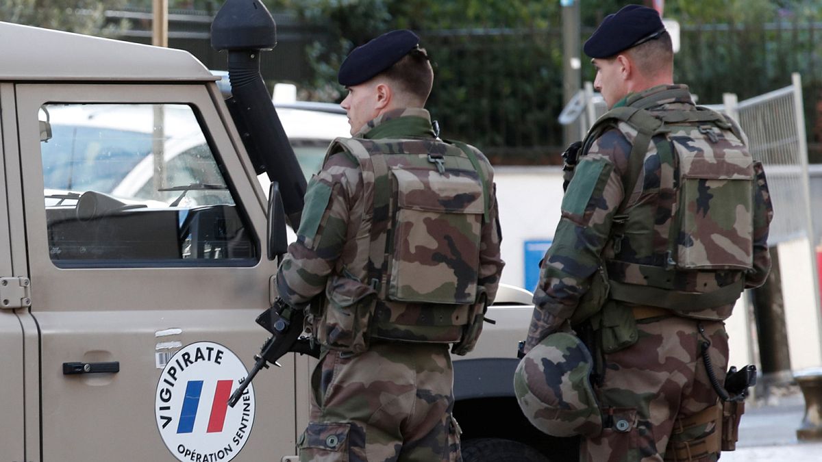 Detenido el sospechoso del atropello de seis militares en Francia