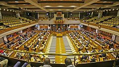 Oposição quer dissolver parlamento depois de rejeitada moção contra Zuma