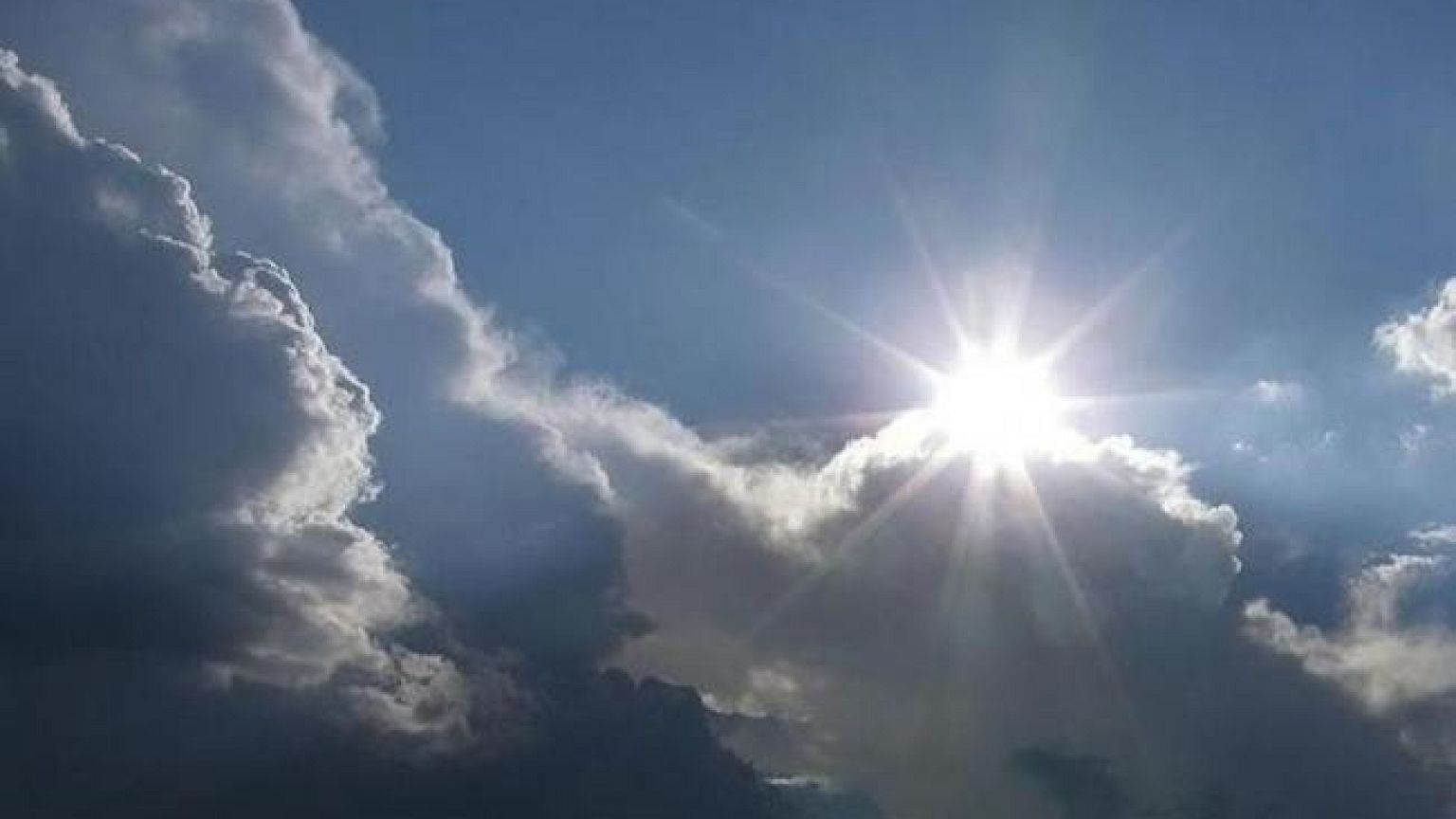 Anticiclone in arrivo, meno caldo a Ferragosto
