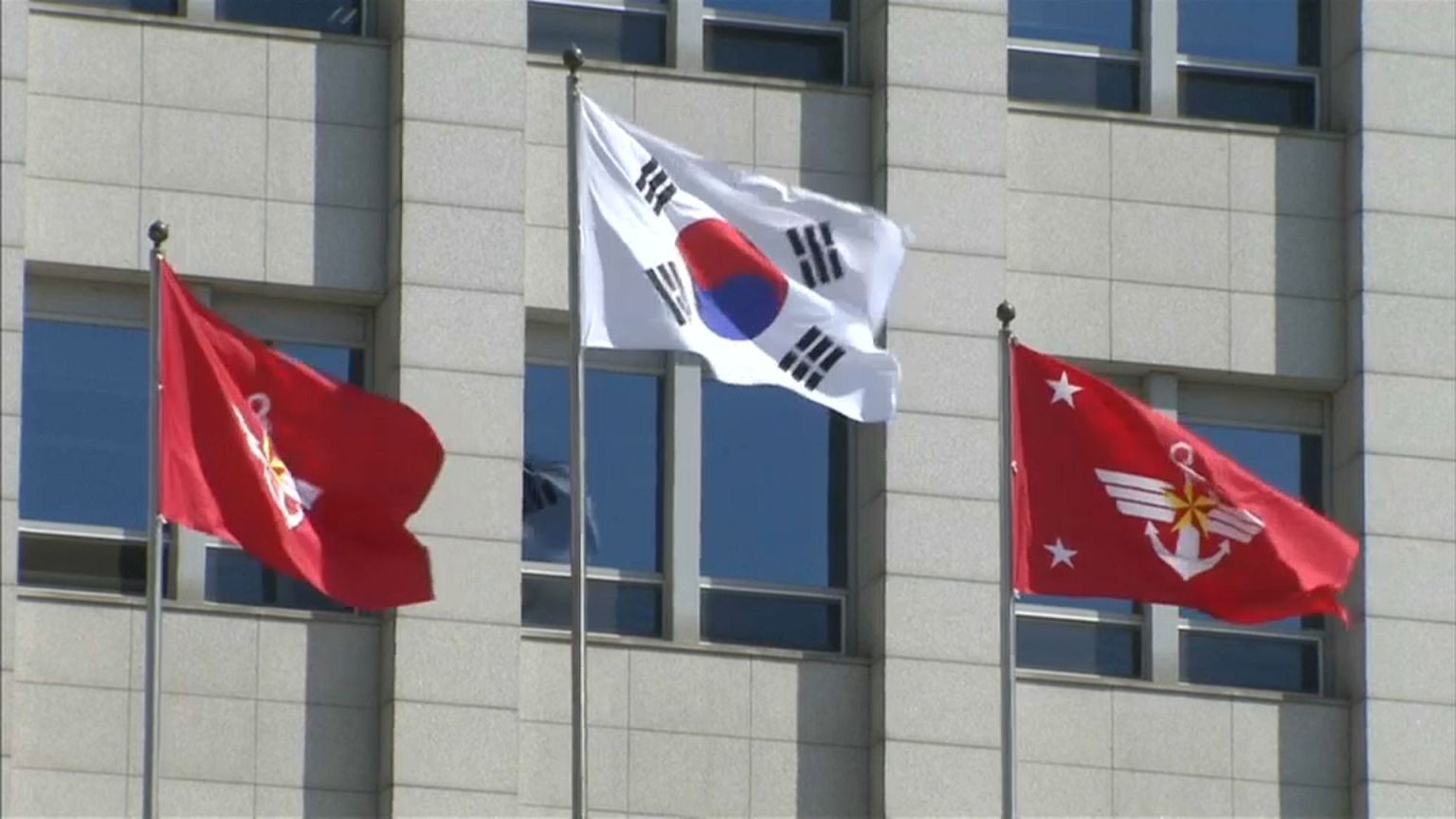 Japão e Coreia do Sul deixam avisos à Coreia do Norte