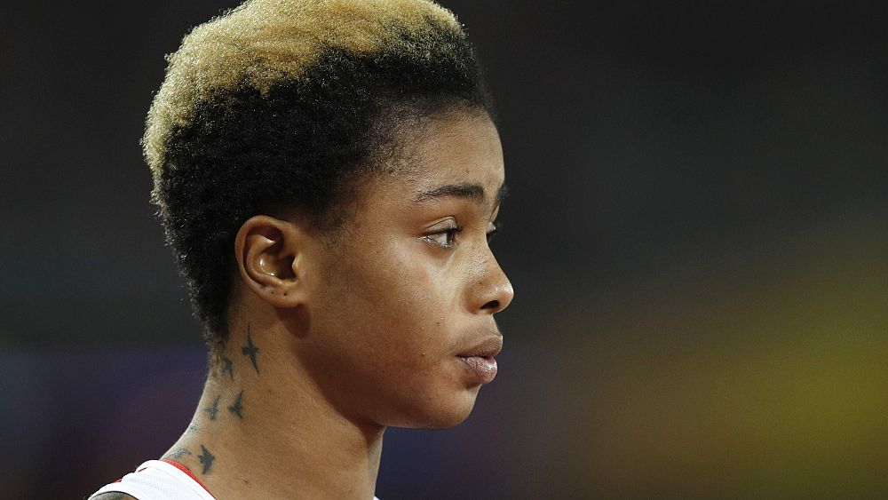 Dall'hijab a piercing e tatuaggio la trasformazione dell'atleta del