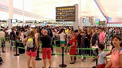 Mitten in der Urlaubszeit: Generalstreik am Flughafen Barcelona