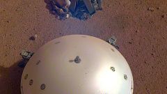 Image: InSight's seismometer
