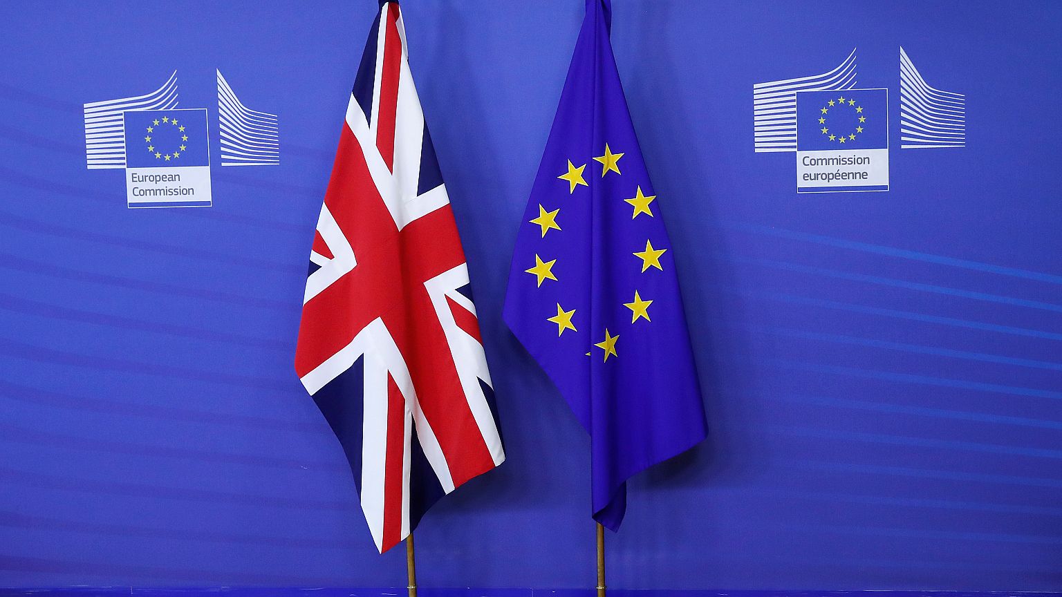 Former UK cabinet aid calls for new party to oppose Brexit