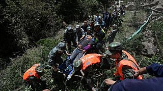 Atualizado para 24 número de mortos por sismo em Sichuan