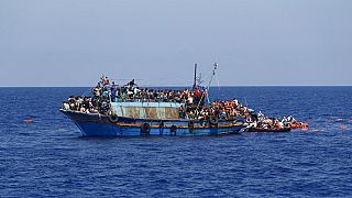 أطباء بلا حدود تعلق عمليات إنقاذ المهاجرين بالبحر المتوسط