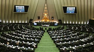 Erst ab 2 Kilo Kokain: Irans Parlament will weniger Todesstrafen für Drogendelikte