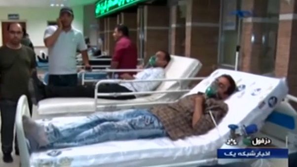 اختناق المئات بتسرب غاز الكلور في إيران اختناق المئات بتسرب غاز الكلور في إيران