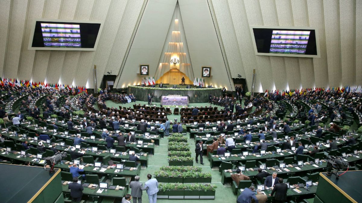 روحاني  يهدد بانسحاب بلاده من الاتفاق النووي