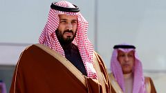 الامير عبد العزيز بن فهد: الملك ليس مصدرا للسلطات.. ومبادئ الدستور بلوها وأشربوها