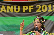 زوجة موغابي تعود لزيمبابوي بعد اتهامها بالاعتداء على عارضة ازياء في جنوب افريقيا