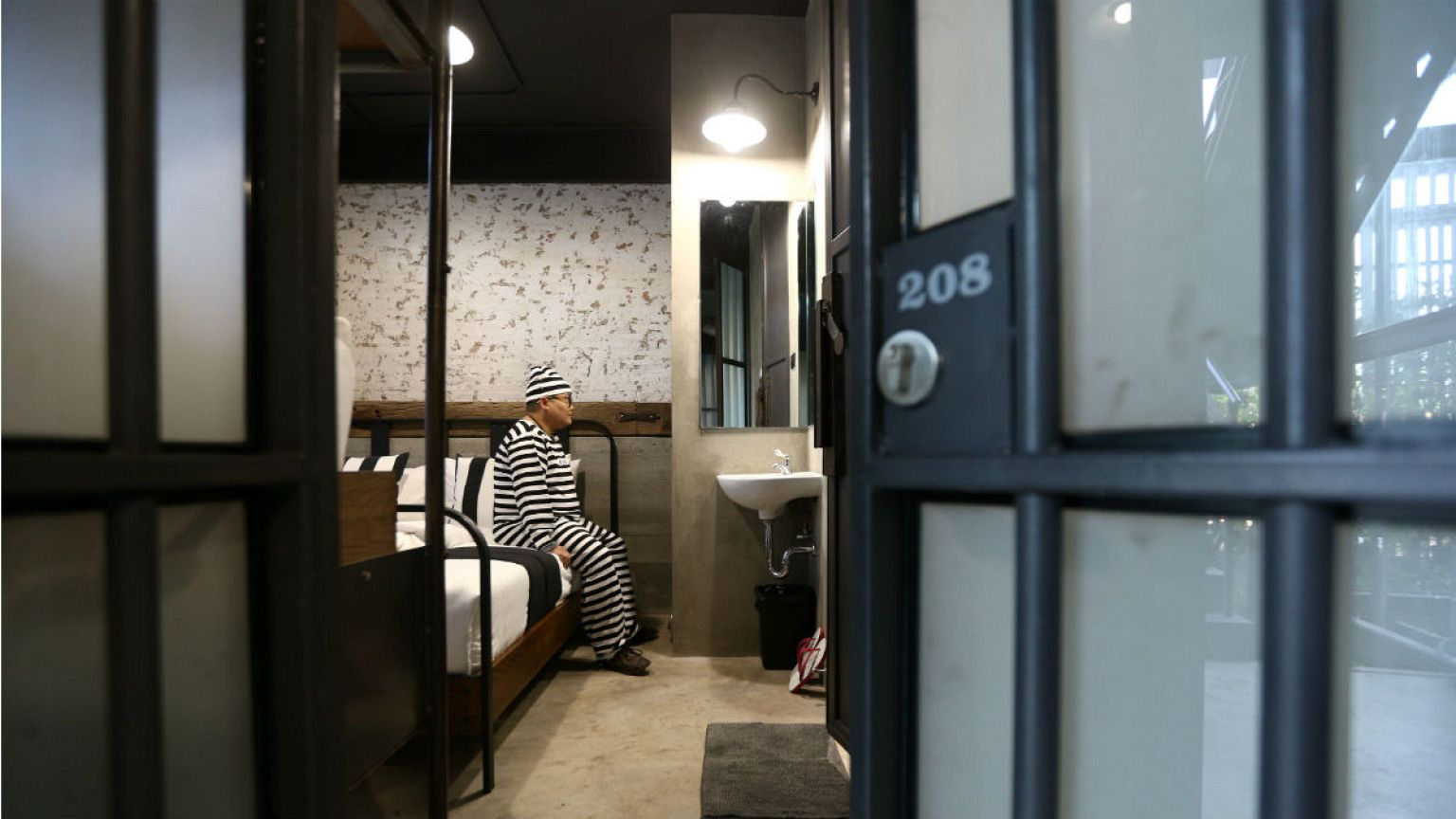 Börtönhostel kíváncsi turistáknak