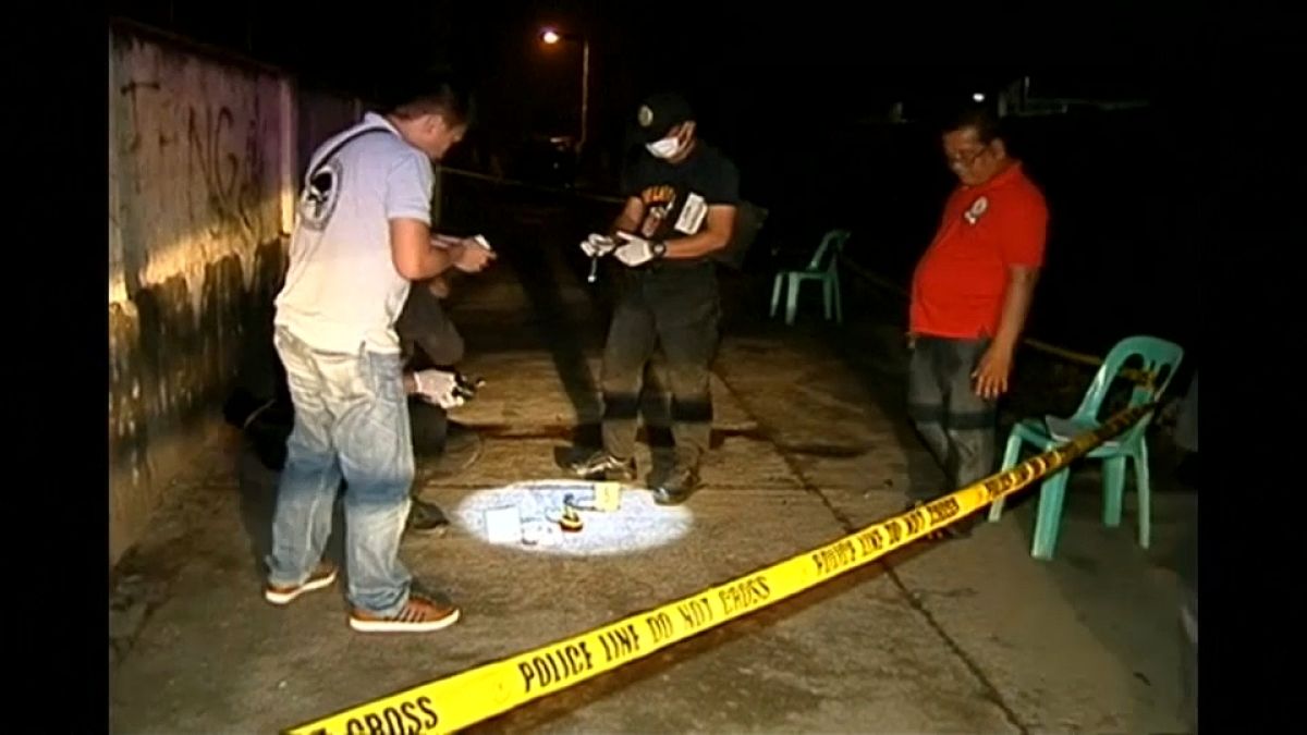 Drug raids in Philippines: 58 killed