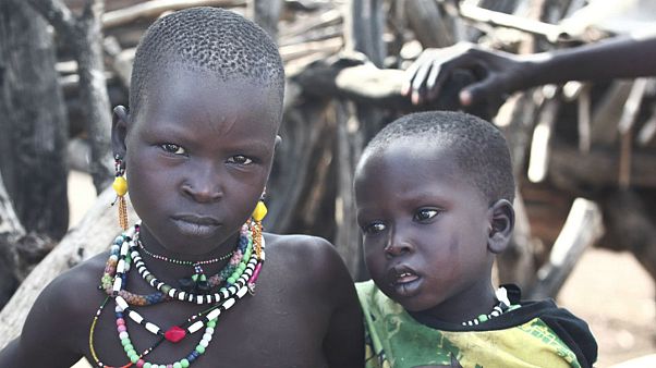 شمار پناهجویان سودان جنوبی در اوگاندا از مرز یک میلیون نفر گذشت شمار پناهجویان سودان جنوبی در اوگاندا از مرز یک میلیون نفر گذشت