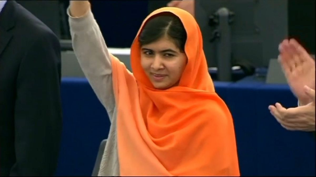 بعد نجاتها من رصاص حركة طالبان.. ملالا يوسف زاي تُقبل في جامعة "أكسفورد"