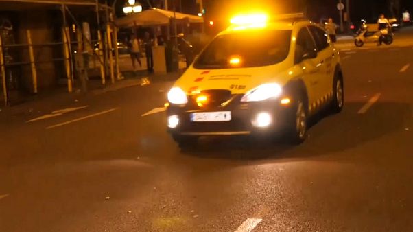 Une nuit beaucoup trop mouvementée à Barcelone Une nuit beaucoup trop mouvementée à Barcelone
