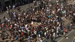 Barcelona trägt Trauer und demonstriert Solidarität