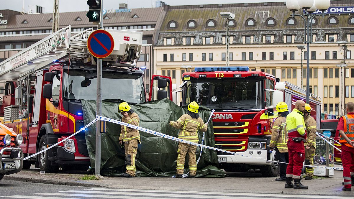 مقتل شخصين وجرح ستة آخرين في عملية طعن في مدينة توركو الفنلندية
