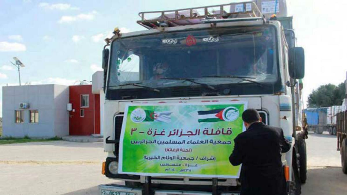 مصر تمنع دخول قافلة مساعدات جزائرية لغزة