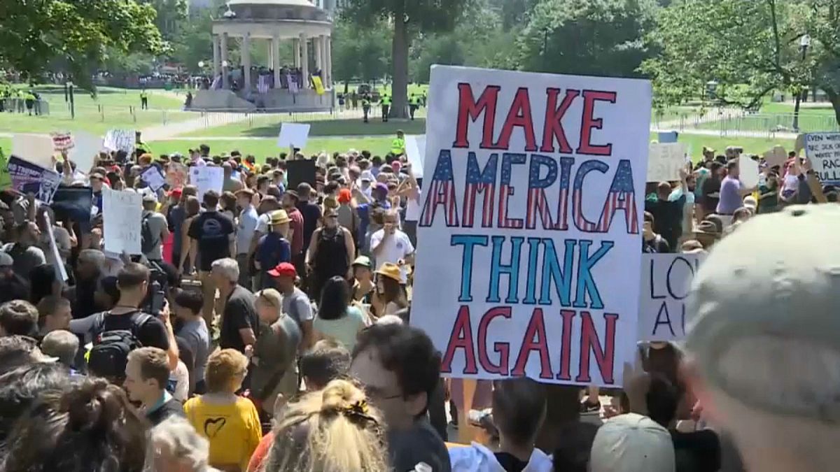 احتجاج في بوسطن ضد أنصار تفوق البيض