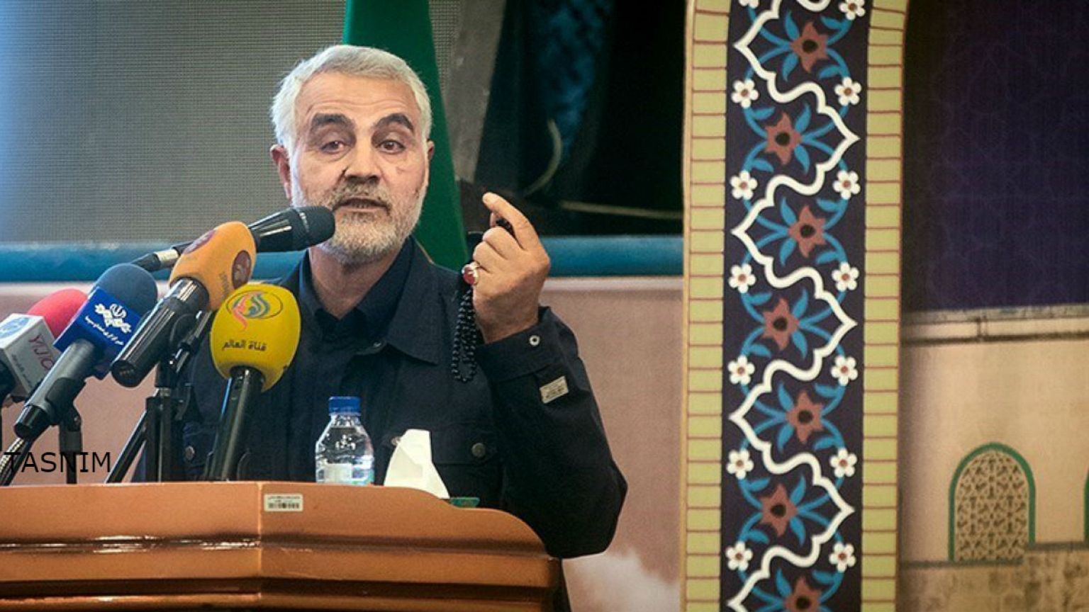 سلیمانی: اینکه بگوییم او بی حجاب و این باحجاب پس چه کسی می‌ماند؟