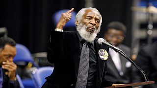 US comic and civil rights activist Dick Gregory dies at 84