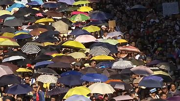 "حركة المظلات" تجتاح شوارع هونغ كونغ