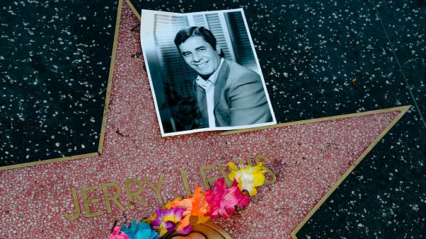 Homenagem a Jerry Lewis no Passeio da Fama Homenagem a Jerry Lewis no Passeio da Fama