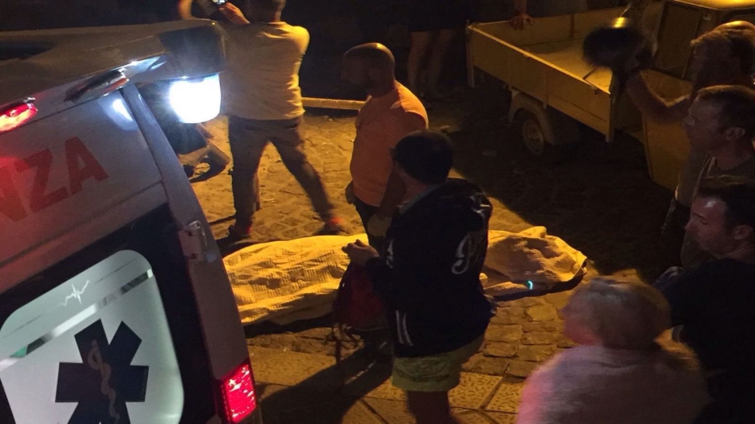 Scossa 3.6 gradi Richter a Ischia: crolli e 2 feriti